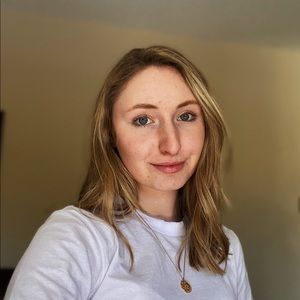 Meet your Posher, Lily